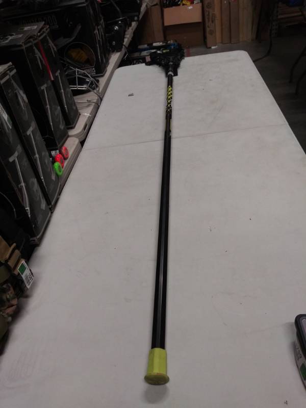 lot 1622 image: Stallion 6000 Lacrosse Stix