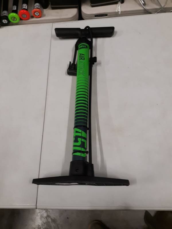 lot 1672 image: Bell Air Attack Air Pump