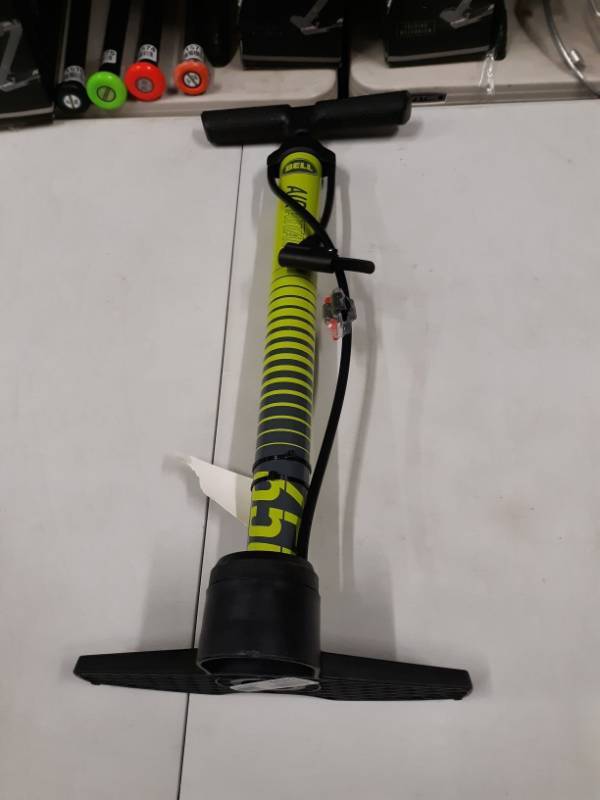 lot 1683 image: Bell Air Attack Air Pump
