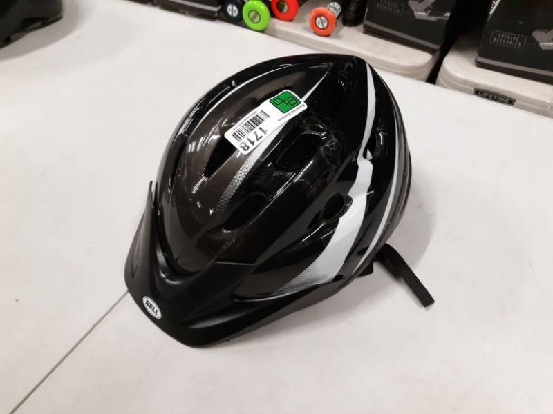 lot 1718 image: Bell Bicycle Helmet