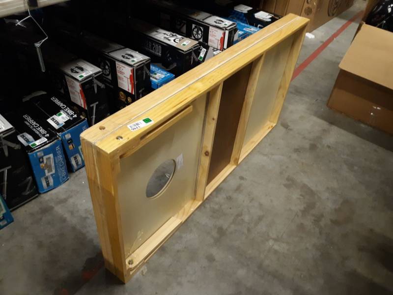lot 1746 image: Cornhole Toss
