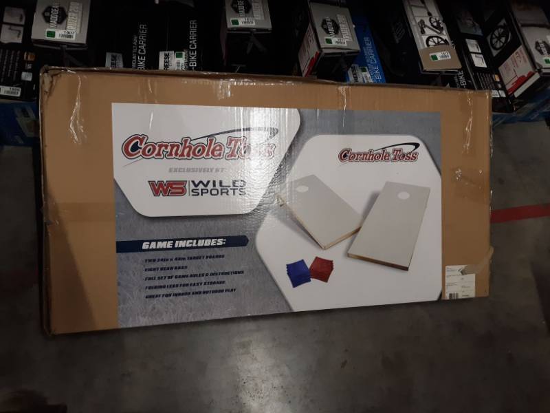 lot 1752 image: Wild Sports Cornhole Toss