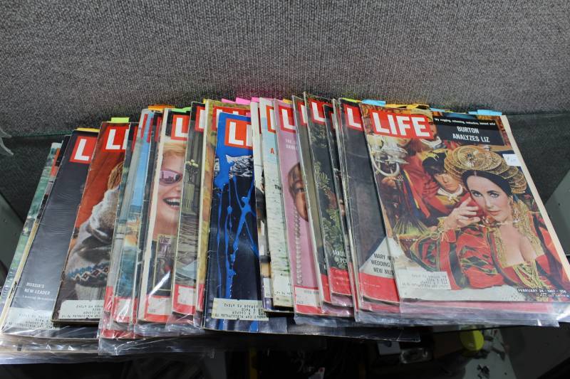 lot 2363 image: Lot of 1960s Vintage Life Magazines -Great Ads -May be incomplete