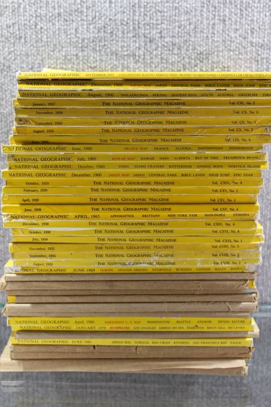 lot 2367 image: Lot of Vintage National Geographic Magazines Assorted years-Great Ads-May be incomplete