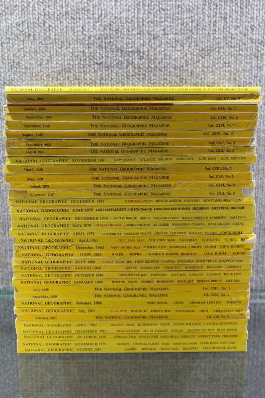 lot 2369 image: Lot of Vintage National Geographic Magazines Assorted years-Great Ads-May be incomplete