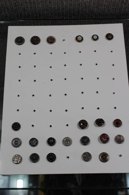 lot 2400 image: Card of Vintage Metal and Mother of Pearl Buttons Various Sizes and Styles