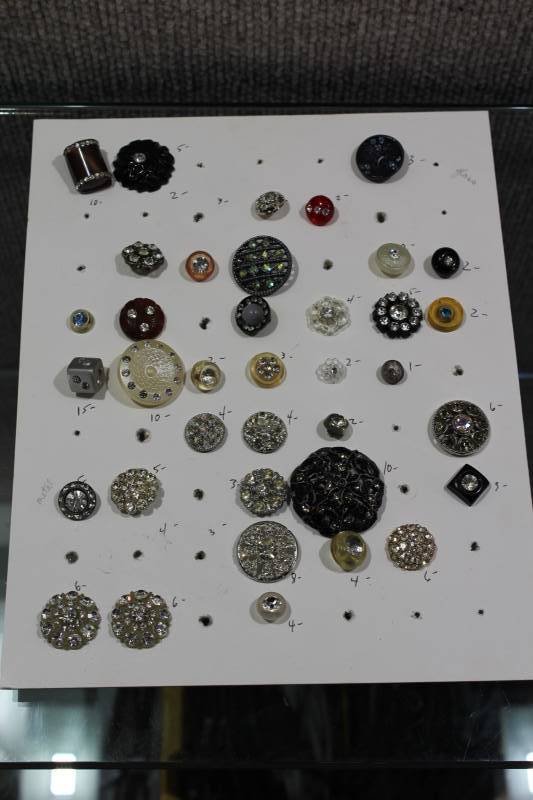 lot 2397 image: Card of Vintage Rhinestone Buttons of Various Sizes and Styles