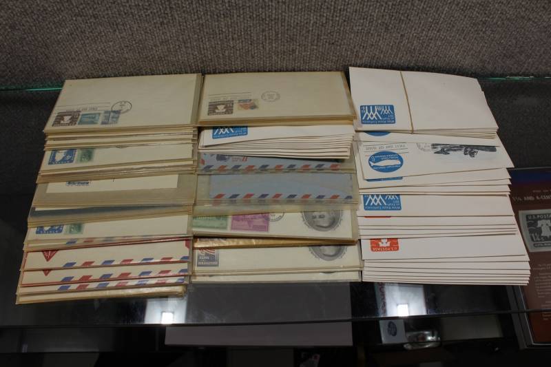 lot 2385 image: Lot of Vintage First Day Issue Stamps and Envelopes from 1965-71