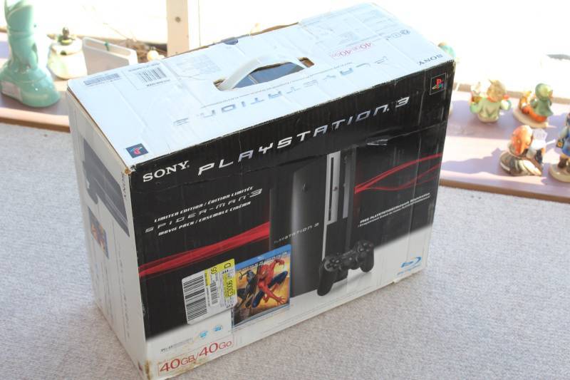 lot 2481 image: Playstation 3 in Box. 40 Gig Memory See Photos for Details