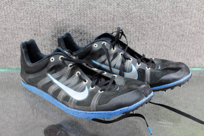 lot 2514 image: Nike Victory XC Size 11 Track and Field Shoes