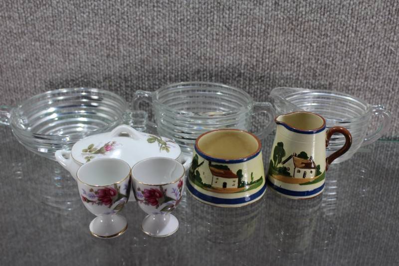 lot 2459 image: Lot of 8 Vintage Items. Cream and Sugar sets and Table Service Items