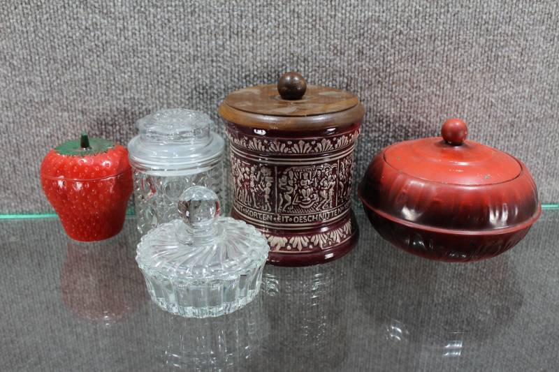 lot 2455 image: Lot of 5 Lidded Containers. Ceramic, Glass, and Tin