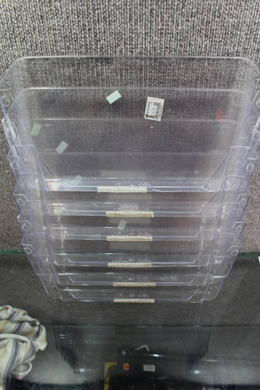 lot 2526 image: Lot of 6 Plastic Wall Mount Document Holder