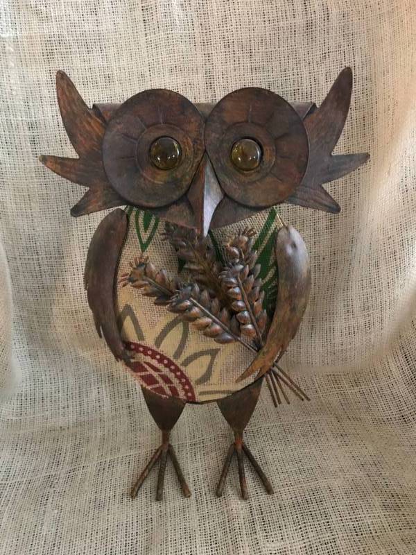 lot 1063 image: Unique Standing metal Owl