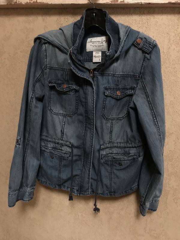 lot 1172 image: American Rag Denim Jacket with Middle Tie
