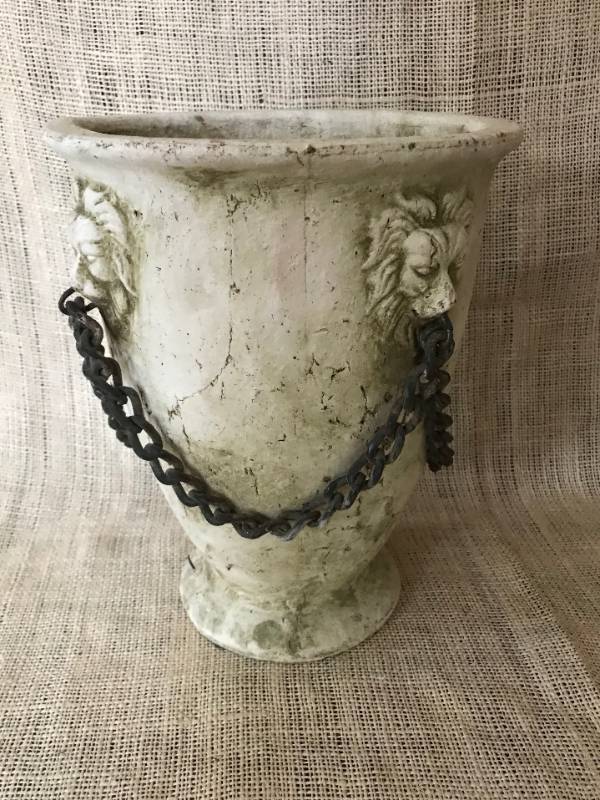 lot 1238 image: Large Rustic Vase with lions and chains--very unusual