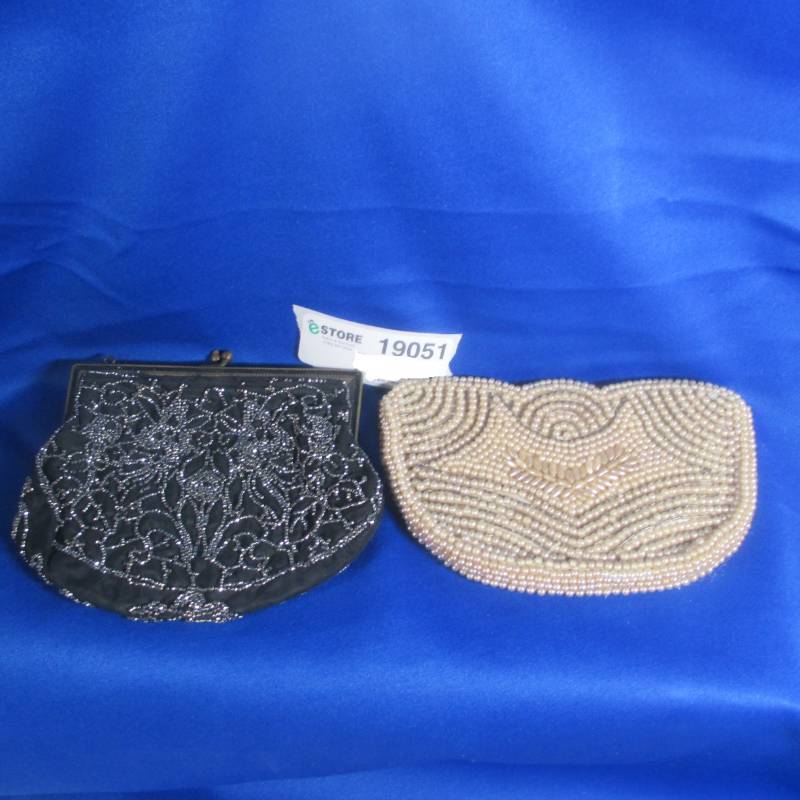 lot 19051 image: VINTAGE EVENING BAGS