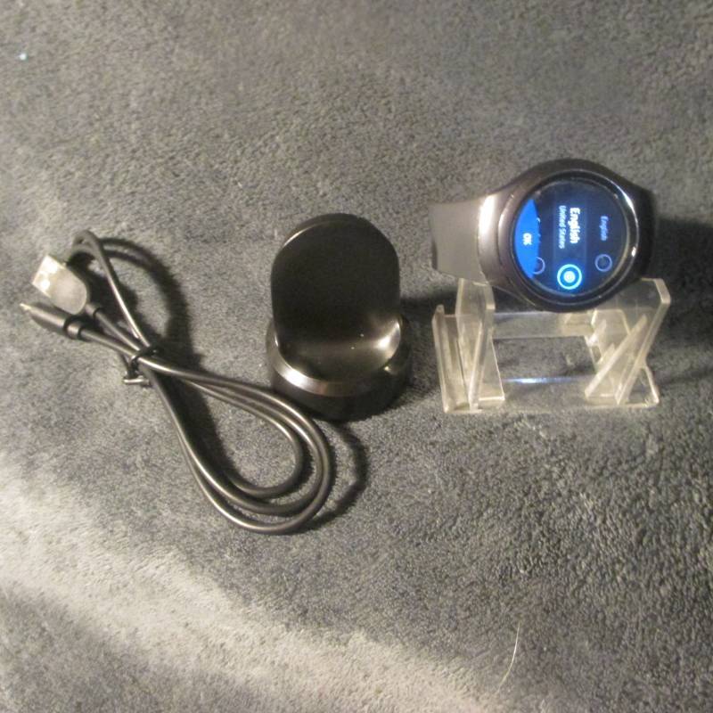 lot 19092 image: SAMSUNG GEAR S2