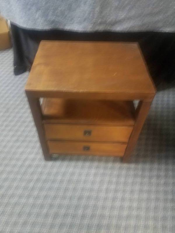 lot 19017 image: SMALL WOODEN END TABLE