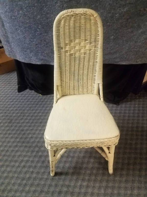 lot 19021 image: VINTAGE WHITE PAINTED WICKER CHAIR