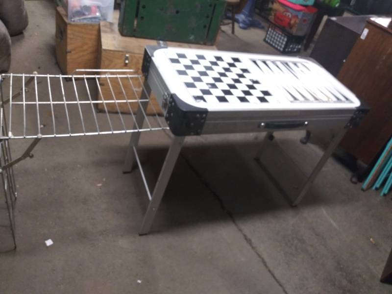 lot 5067 image: Camping Fold up Game Table and Sink Combo