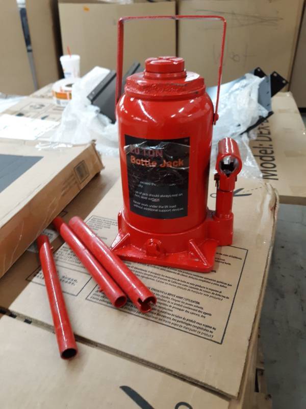 lot 16736 image: Hiltex 20 Ton bottle jack