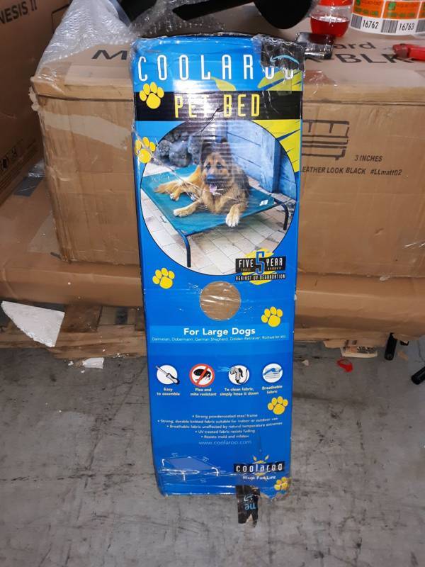 lot 16762 image: Coolaroo pet bed