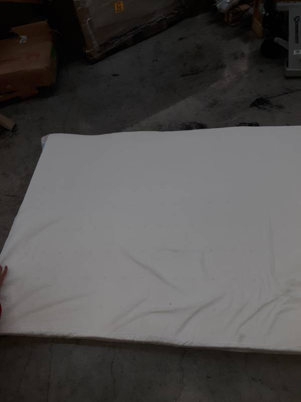 lot 16804 image: Recci memory foam