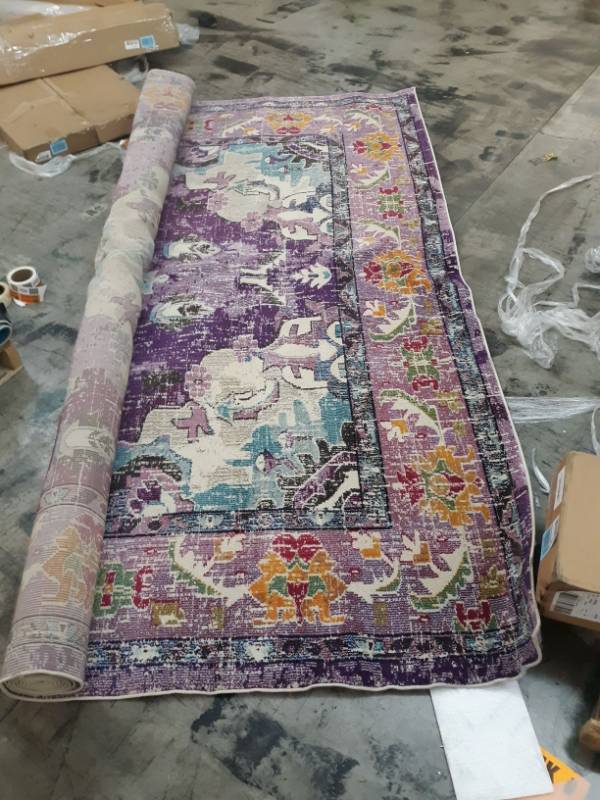 lot 18265 image: 10x14 Safavieh Monaco Rug