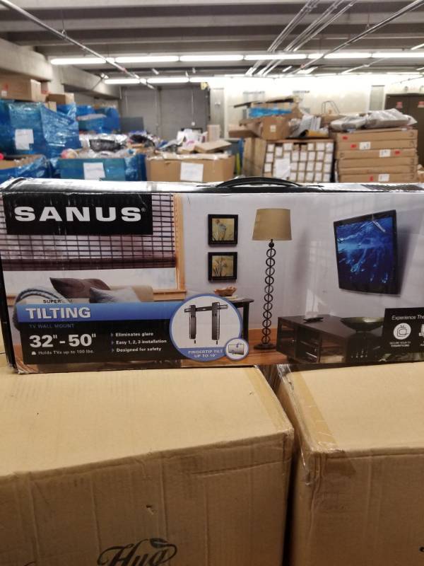 lot 17664 image: Sanus TV WALL MOUNT