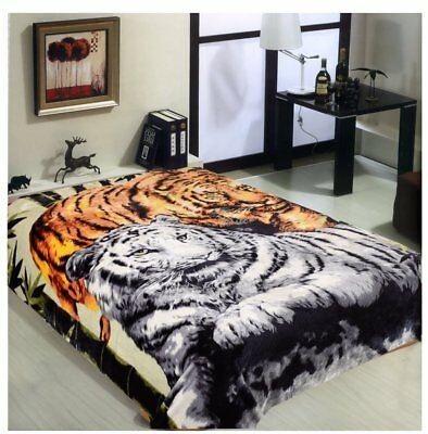 lot 17769 image: Hiyoko Tiger Superior Blanket, Queen Blanket