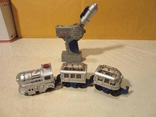 lot 17830 image: Mattel Fisher Price Geo Trax Highland Scenic Lines Remote Control Train Set
