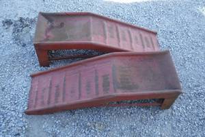 lot 6962 image: Vintage Car Ramps