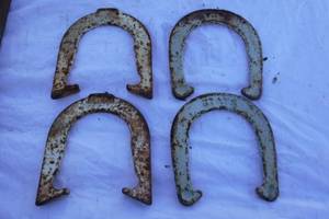 lot 6968 image: Set of 4 Horseshoes