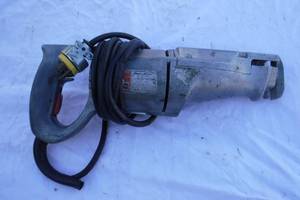 lot 6971 image: Vintage Black & Decker Reciprocating Saber Saw