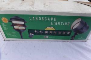 lot 6988 image: Landscape Lighting Kit