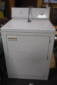 lot 19123 image: Admiral Brand Electric Dryer