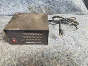 lot 14040 image: Astron 12 Amp Power Supply w Built-in Speaker