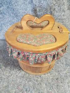lot 14054 image: Lidded Wooden Basket
