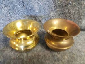 lot 14058 image: Two Spittoons