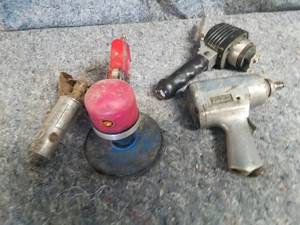 lot 14075 image: Vintage Pneumatic Tools Lot