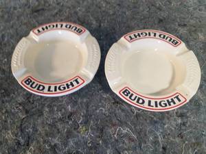 lot 14085 image: Pair of Vintage Bud Light Ashtrays