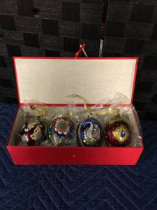 lot 1545 image: Joan Rivers Christmas Ornaments