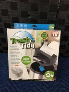 lot 1561 image: Trash Tidy Replacement Bags