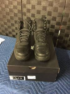 lot 1603 image: Lunar Force 1 Duckboot Size 12