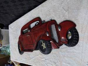 lot 1622 image: Metal Car Wall Hanging