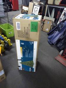 lot 1659 image: Philips 6 Christmas Tree