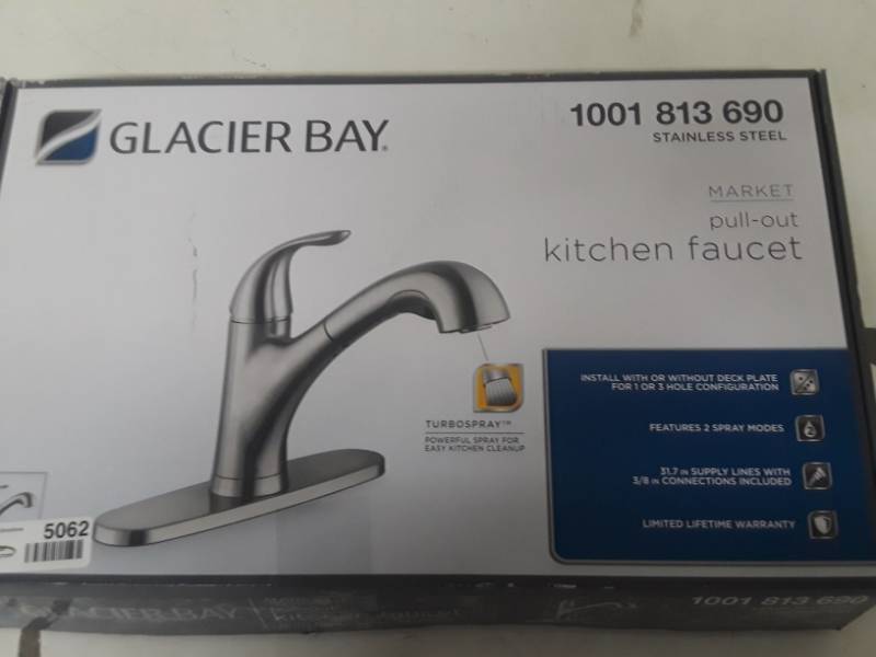 Glacier Bay Market Single Handle Pull Out Sprayer Kitchen Faucet