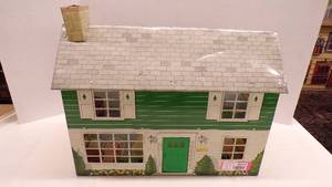 lot 4711 image: Metal Play House