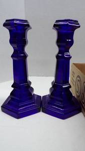 lot 4722 image: Cobalt Blue and Amber Coin Glass Candle Sticks